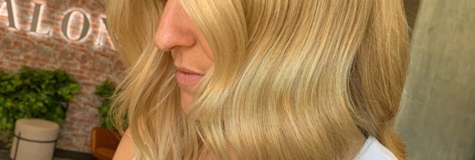 Blonde hair maintence. Melbourne hair colour specialist